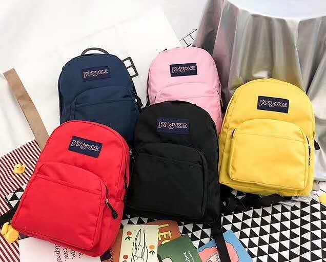 What are Jansport Backpacks made of? Complete Easy Guide (2020)
